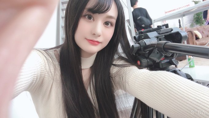 JULIA小師妹登場！  H罩杯巨乳美少女「唯月優花」出道自曝最想交手的男優是…！