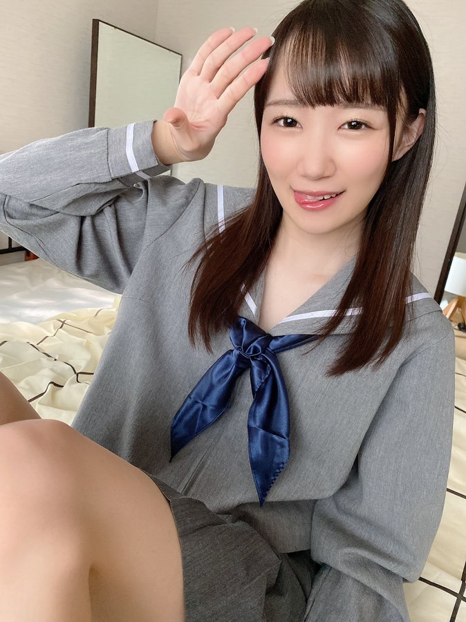 能姐能妹！ 美少女大學生新人「琴石夢琉」可愛水手服、嬌滴滴女僕裝亮相！