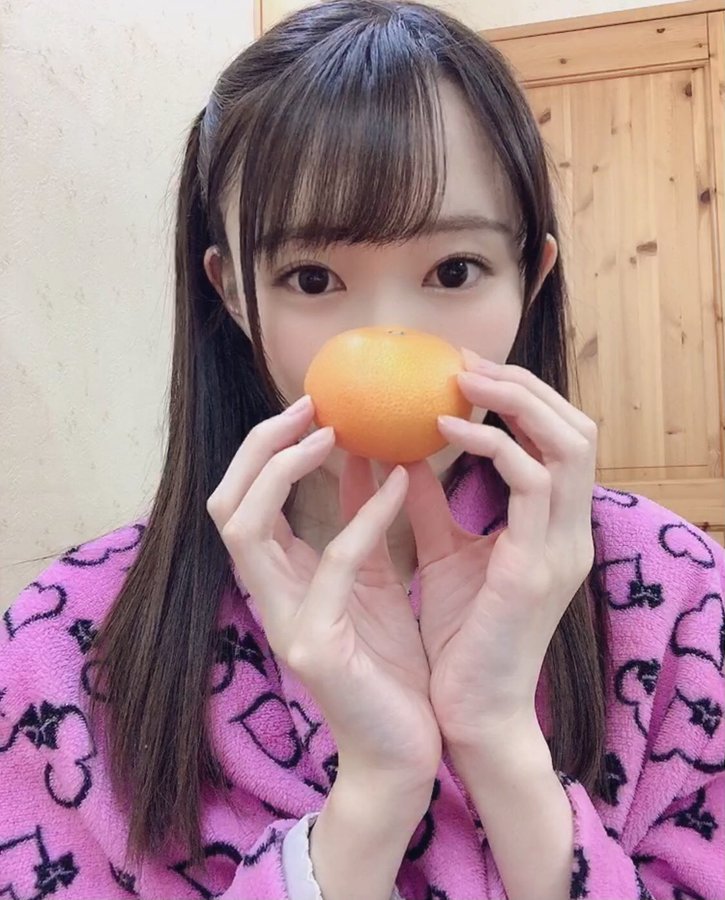 能姐能妹！ 美少女大學生新人「琴石夢琉」可愛水手服、嬌滴滴女僕裝亮相！