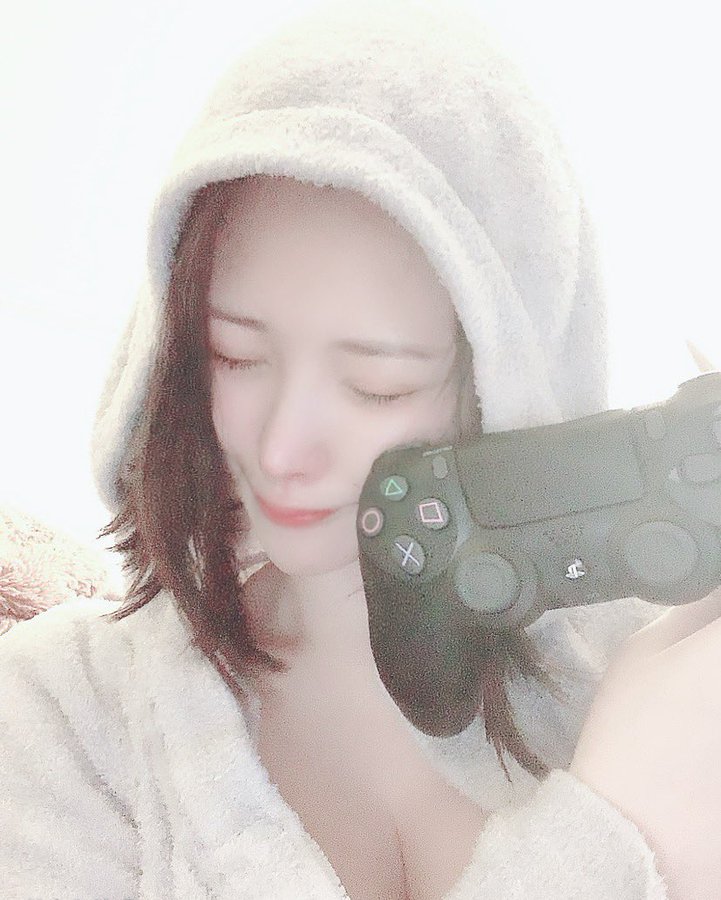 現役新體操選手！ 雪嫩白皙G罩杯美女新人「皆川瑠衣」出道自曝最愛邊喝酒邊…！