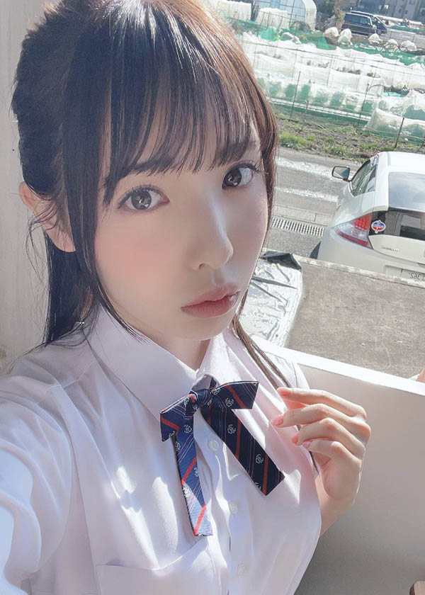 和服老店千金！  C罩杯氣質美少女「白桃花」忘不了拍攝時的快感再次上京拍片！