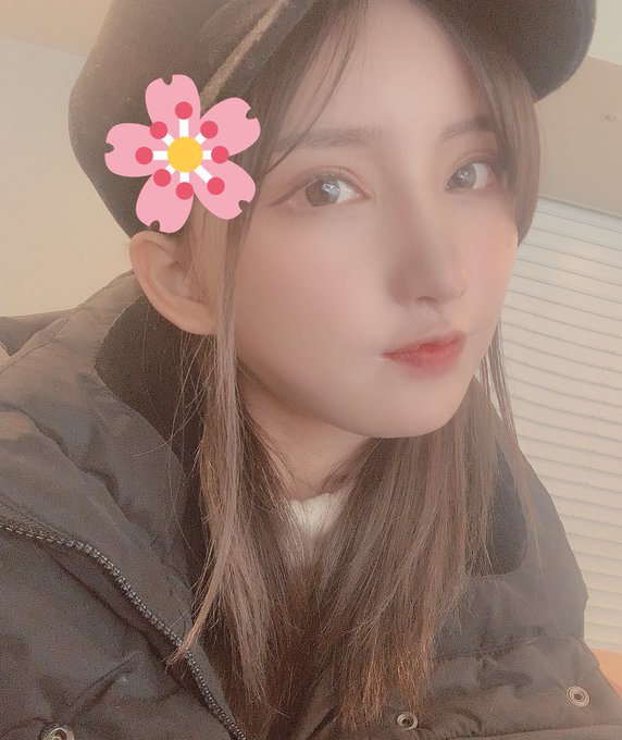 沖繩美少女！  H罩杯白皙三線樂師「楪可憐」出道秀出一手好琴！