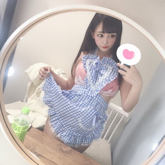火辣前偶像？ ！ F罩杯美胸美少女「春花南」出道大放按摩影片！