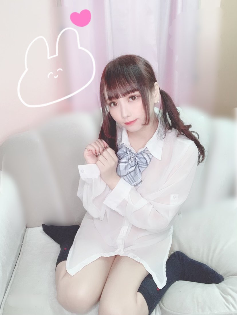 火辣前偶像？ ！ F罩杯美胸美少女「春花南」出道大放按摩影片！