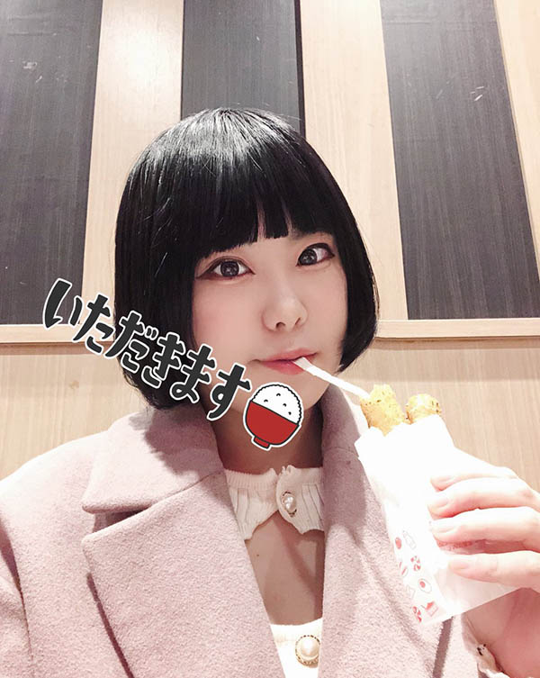 嬌小卻有料！ F罩杯短髮小馬「貓村妮可」出道！