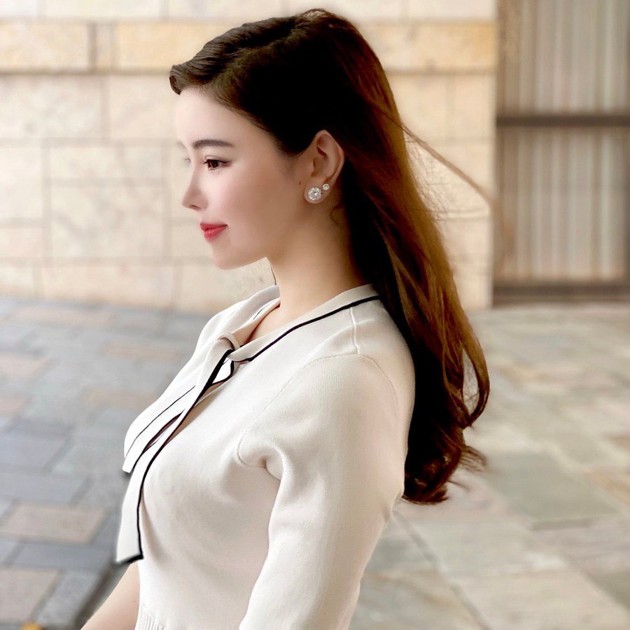 曾經當過童星演員！ G罩杯混血氣質新人「柊紗榮子」輕解羅衫出道！