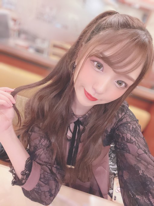 片海戰術！ 24歲D罩杯甜美新人「木下日葵」出道八個月搶下銷售季軍力壓三上悠亞！