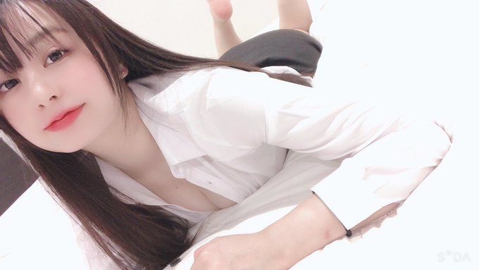 JULIA小師妹登場！  H罩杯巨乳美少女「唯月優花」出道自曝最想交手的男優是…！