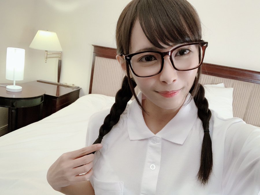 火辣泡湯照！ H罩杯小馬美少女「逢見莉香」慶生大放福利一絲不掛！