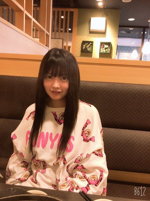 巨乳蜂腰！ 飽滿E罩杯美少女「三浦乃愛」月底出道先曬纖美水蛇腰！