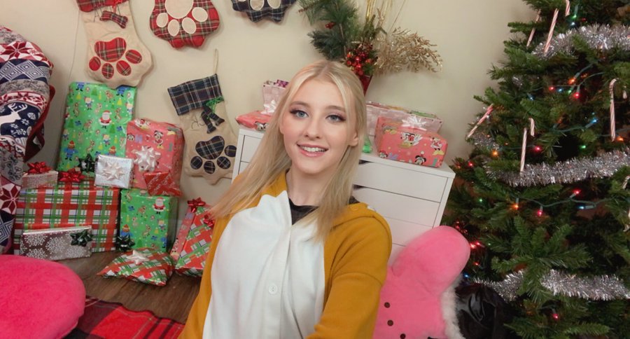 金髮碧眼！ 讓全日本男性瘋狂的性感洋娃娃「Melody」推特表示想再回日本拍新作品！