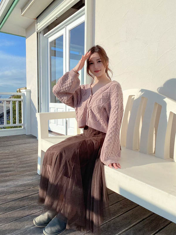 8頭身雪白長腿！ F罩杯現役寫真偶像「白峰美羽」出道！