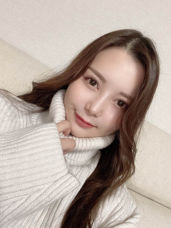 8頭身雪白長腿！ F罩杯現役寫真偶像「白峰美羽」出道！