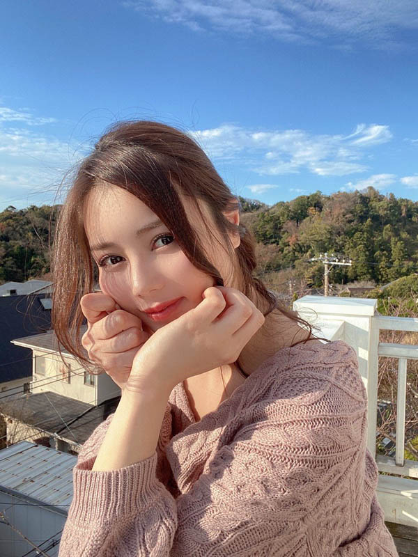 8頭身雪白長腿！ F罩杯現役寫真偶像「白峰美羽」出道！