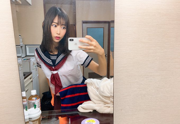 不受時間束縛！ 31歲凍齡美少女「黒川菫」水手服扮相零死角！