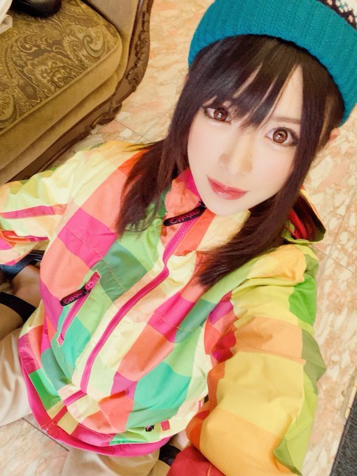 最性感外送員！ I罩杯美女姊姊「辻井穗香」上身全裸露出渾圓白皙北半球！