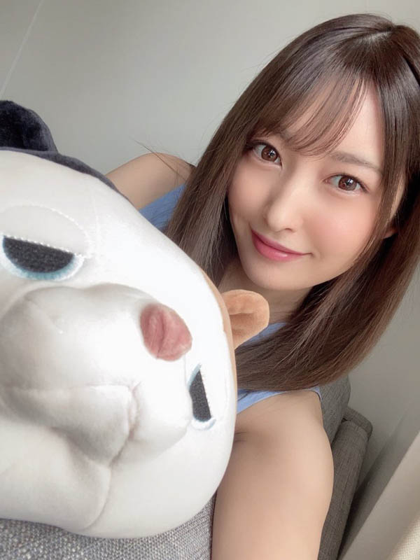 18歲青澀照片曝光！ 美星級美少女「藤井伊拿」大方分享個人黑歷史！