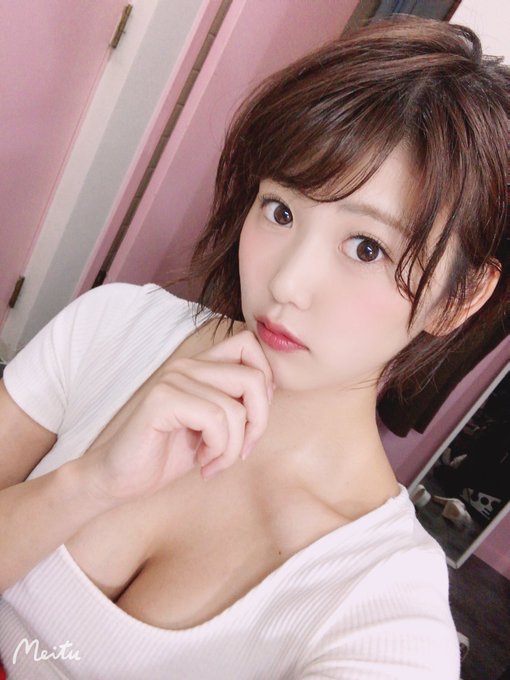 正面全裸！ E罩杯短髮美少女「兒玉玲奈」破尺度福利照毫不手軟大秀美胸！