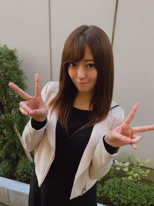 長腿巨乳！ 174公分高F罩杯新人女優「希望美」明天出道！