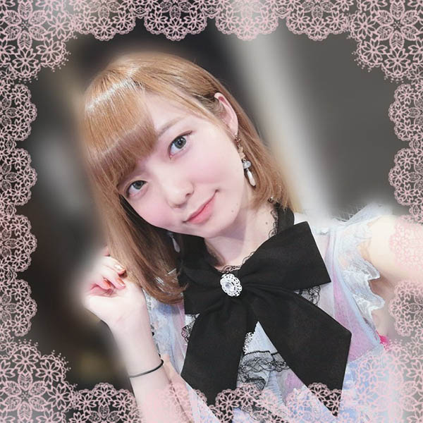 嬌小可愛！ 小馬美少女新人「雨宮萌奈」公開體重秘密，粉絲傻問：是體溫嗎？