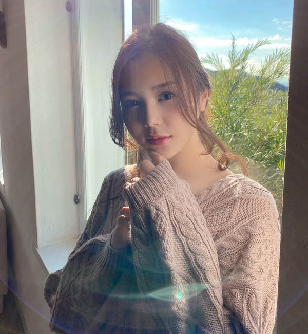 8頭身雪白長腿！ F罩杯現役寫真偶像「白峰美羽」出道！