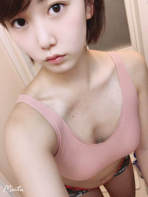 正面全裸！ E罩杯短髮美少女「兒玉玲奈」破尺度福利照毫不手軟大秀美胸！