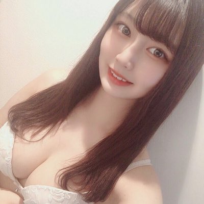 隱乳炸裂！ 純天然美少女「川北梅莎」出道！