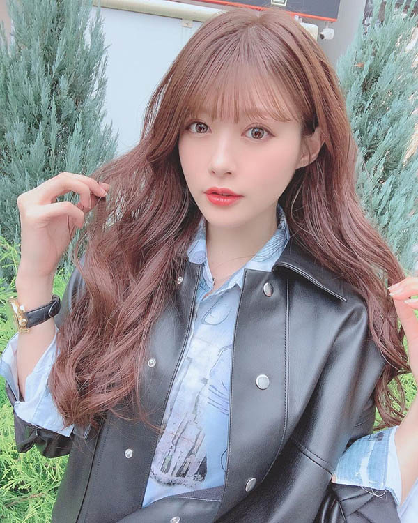 女神狂飆車！ 絕美影後「相澤南」工商個人第一本寫真集不惜背部全裸狂吸上萬贊！