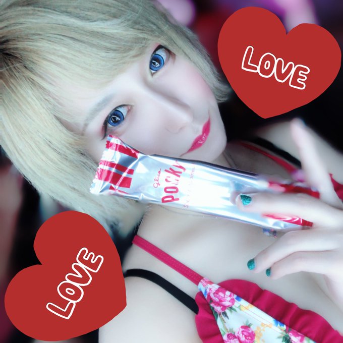 職業吉他手！ 搖滾系辣妹「水乃渚月」出道！