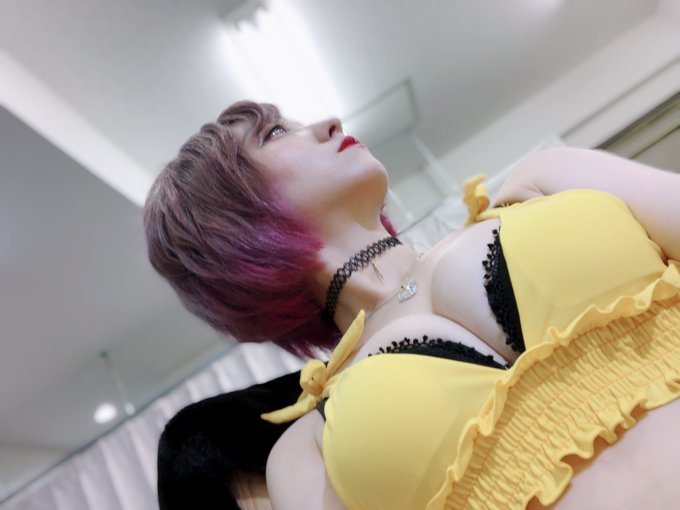 職業吉他手！ 搖滾系辣妹「水乃渚月」出道！