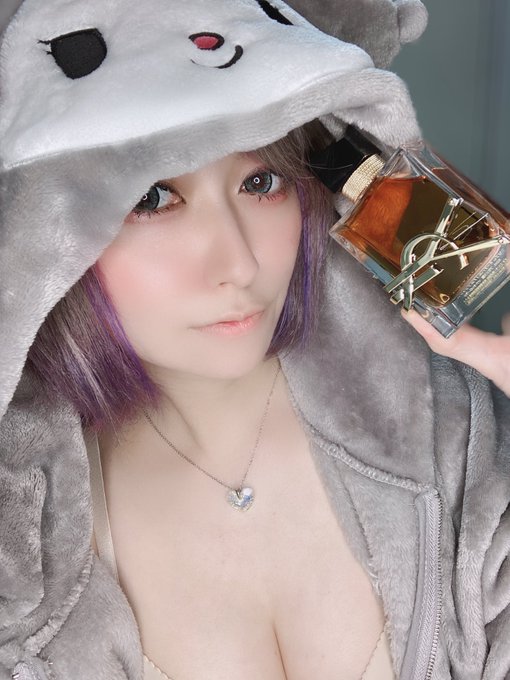 職業吉他手！ 搖滾系辣妹「水乃渚月」出道！