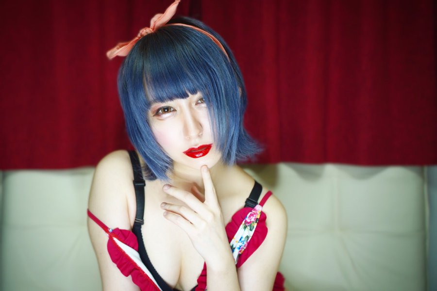 職業吉他手！ 搖滾系辣妹「水乃渚月」出道！