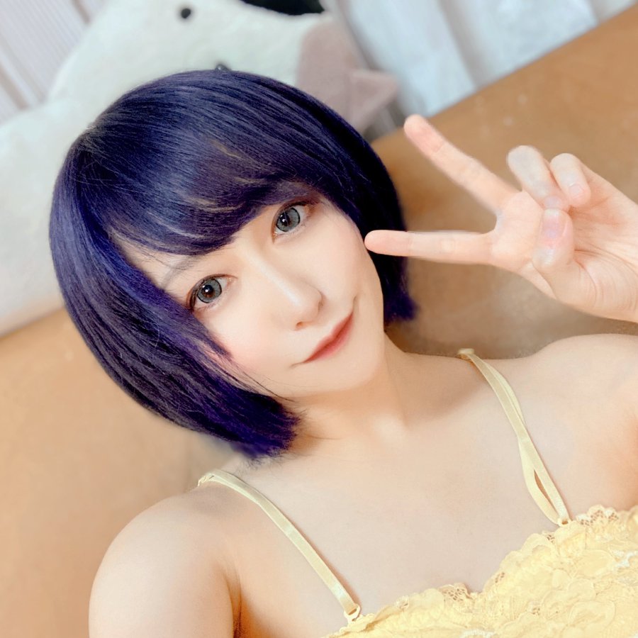 職業吉他手！ 搖滾系辣妹「水乃渚月」出道！