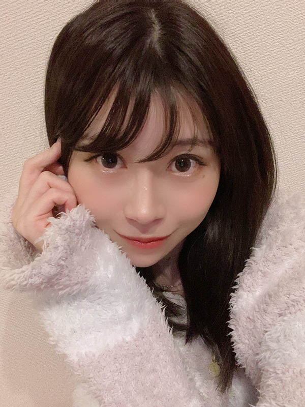 冷若冰山熱情如火！ 豐滿白皙次世代大姊姊「二見玲」出道！