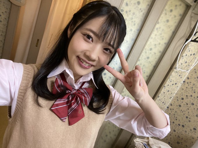 告別鼠年！ 青春美少女新人「二葉繪麻」扮成性感小老鼠獻上酥胸揮舞2020！