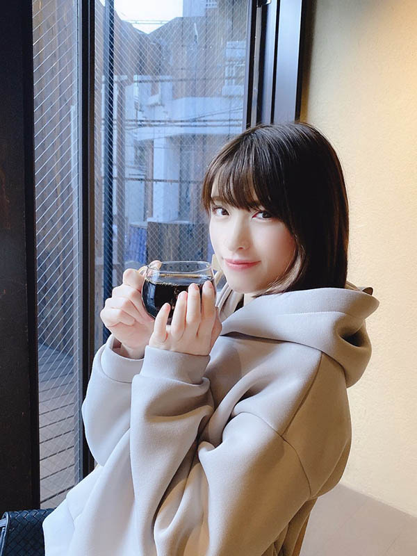 專演苦命人妻！ 29歲氣質女優「琴井志穂梨」每片都讓老公當綠光戰警！