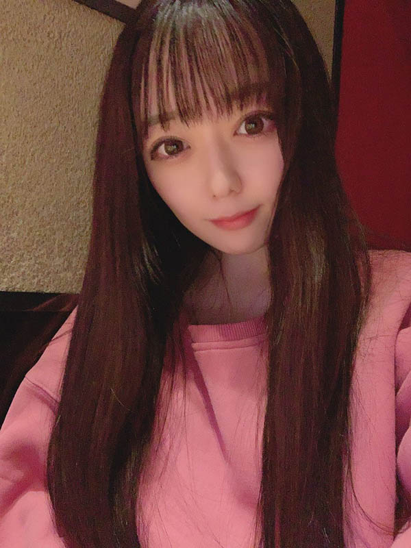 雪白美肌！ 正統派日系美少女「高瀨裡奈」出道！隱乳炸出F級震度！