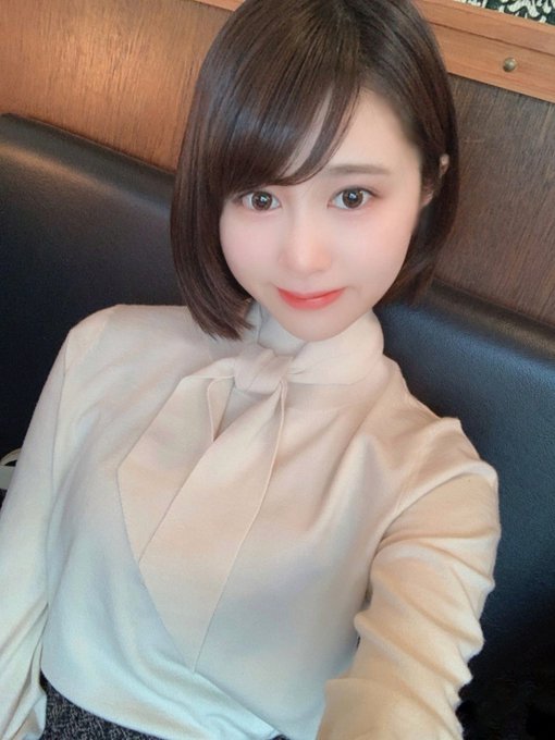 氣質甜美！ 美女祕書新人「櫻井麻美」出道