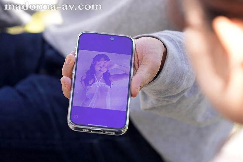 想嫁入豪門的未婚妻其實是「人氣風俗娘」，一扭腰的高超技巧讓人太懷疑...