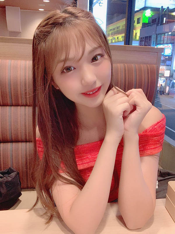 換下招牌JK制服！ 169長腿美少女「木下日葵」性感薄紗展現小女人火辣性感！