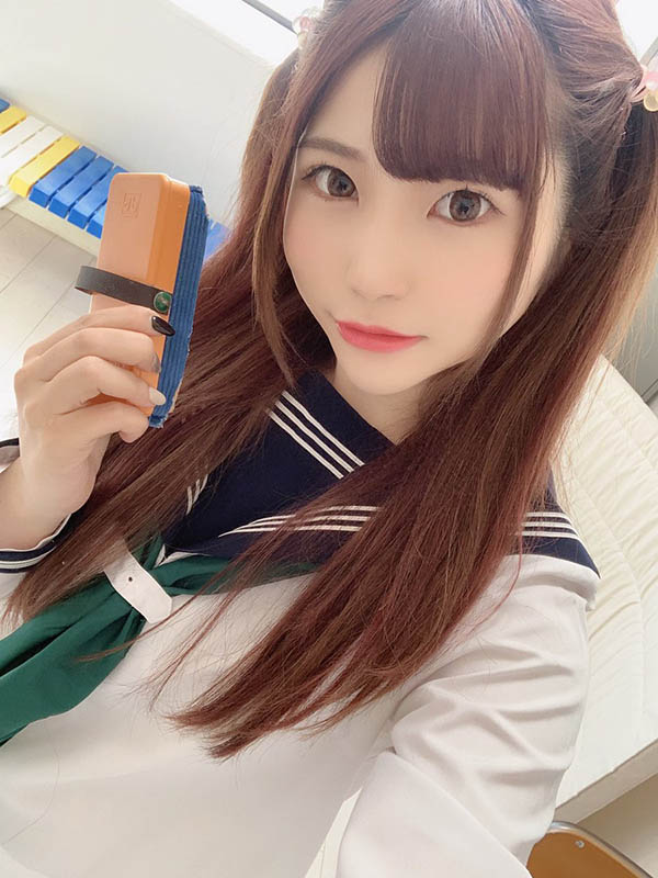 攝影會美照連發！ 清純美少女「佐伯樹理奈」出道！