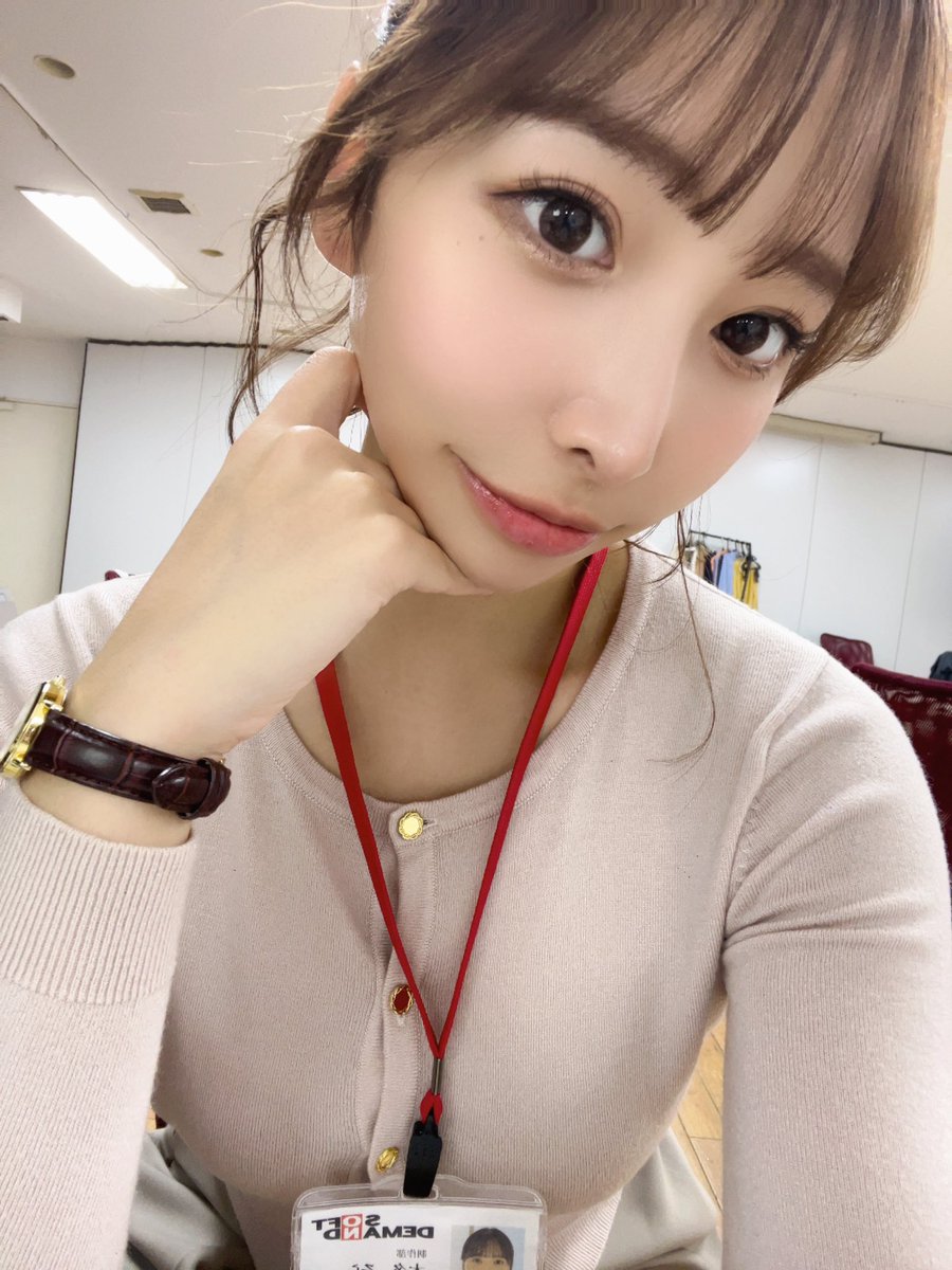 SOD史上最色女子社員！神似「星宮一花」，還有超惹火胴體！