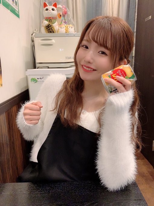 小露酥胸！ 169公分長腿美少女「乙白沙也加」性感睡衣搭可愛外罩超迷人！