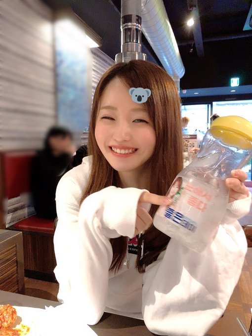 小露酥胸！ 169公分長腿美少女「乙白沙也加」性感睡衣搭可愛外罩超迷人！