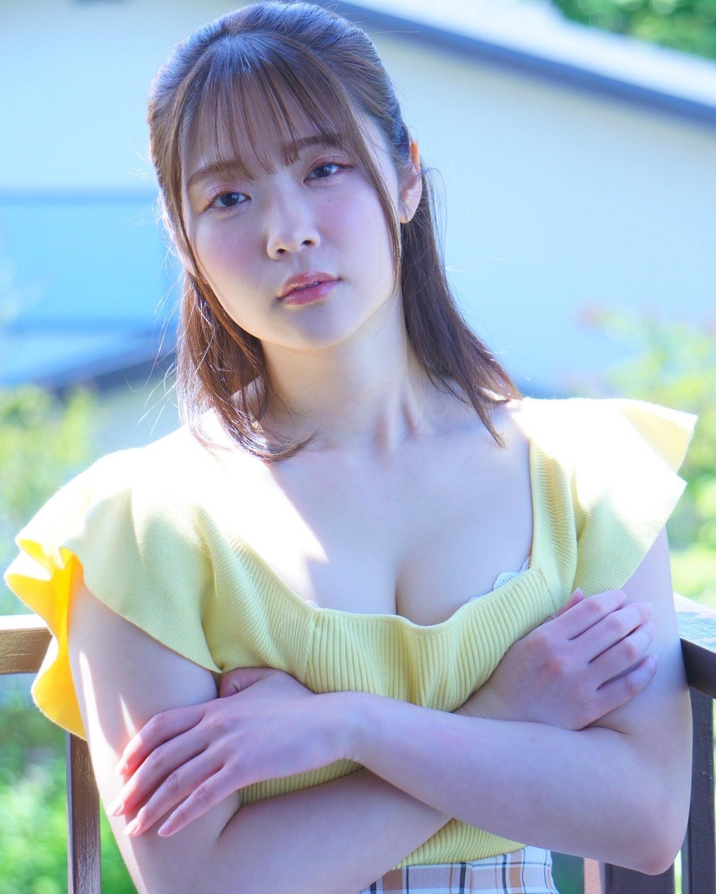 比老公還好用!美乳人妻「二葉惠麻」是個接吻狂魔,午睡直接被公公舌吻到出水