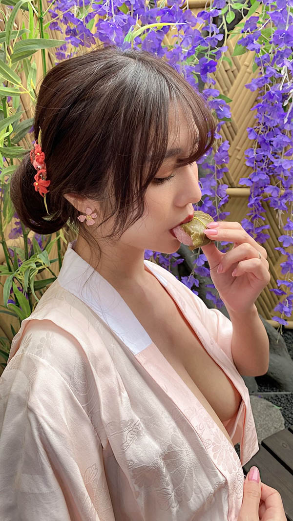 奇蹟の恵體！ 「兇猛J乳獸」出閘… 連呼吸都能讓人招架不住腿軟