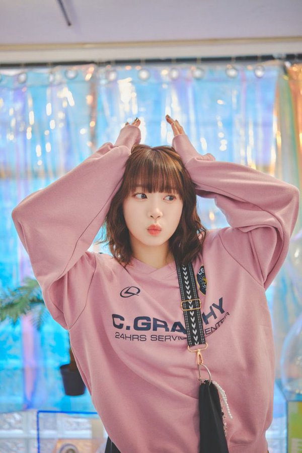 悲報! D罩杯白皙清純美乳美少女「架乃由羅」宣布今夏AV引退!