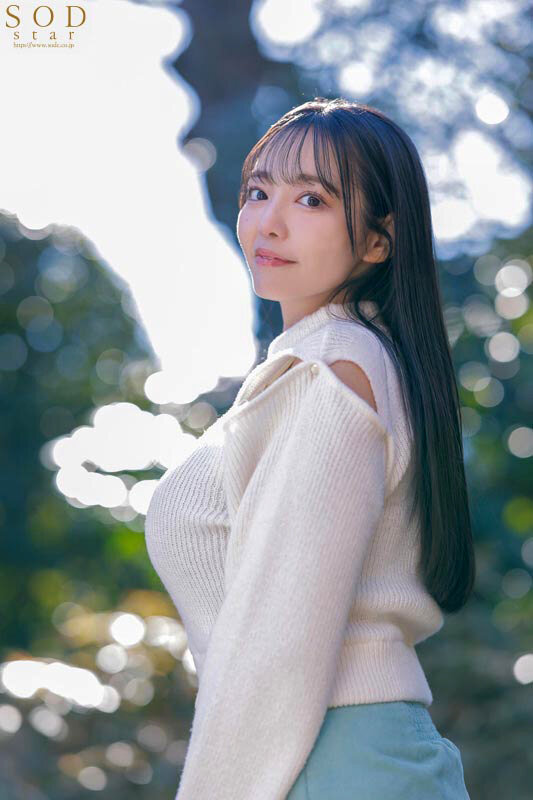 青梅竹馬是110公分O罩杯「戀渕桃奈」，發育太好...每天都只想和她待在床上！