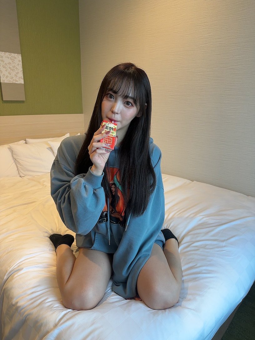 「美乳名門大小姐」萌到可以參加早安家族,「擅長一字馬」筋骨超柔軟!