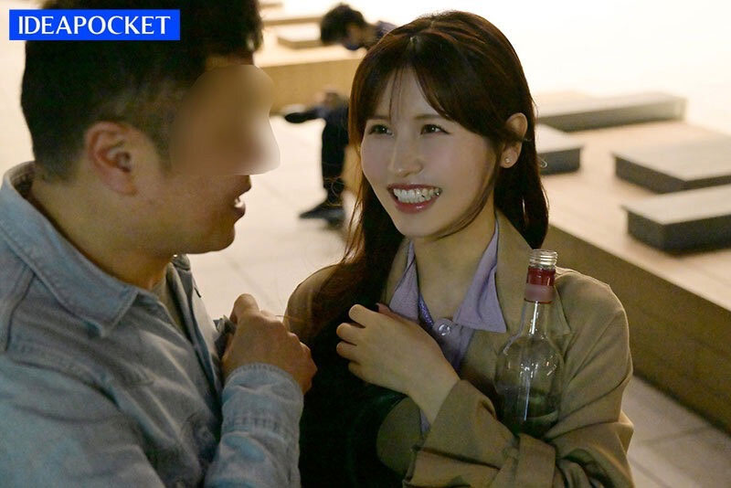 狩獵雞雞！巨乳碧池「櫻空桃」不分場合就開乾，襲擊素人還到處中出